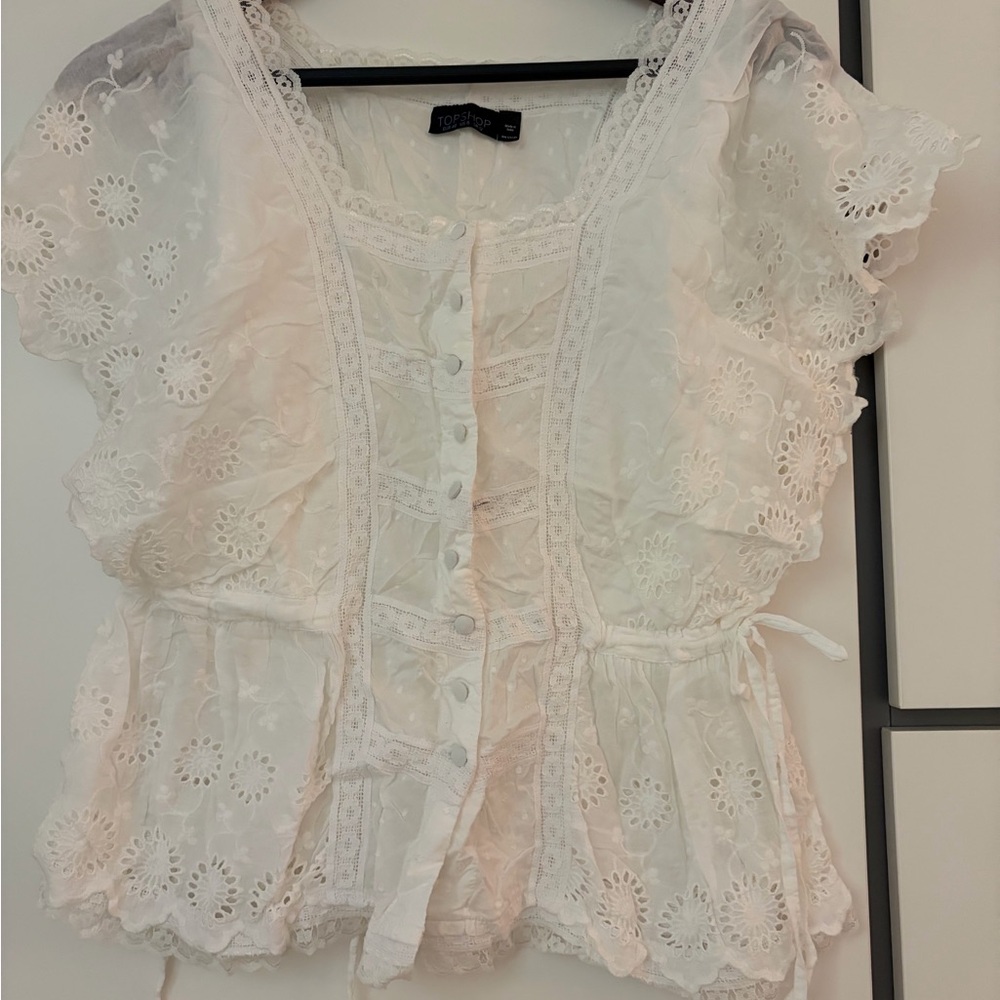 Topshop White Eyelet Lace Button-Front Peplum Top
